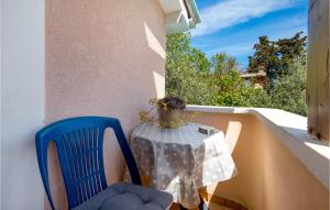 Beautiful Apartment In Punta Kriza