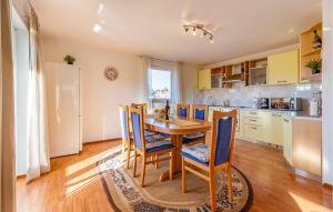 Stunning Apartment In Medulin With Wifi