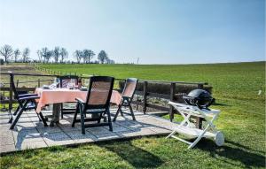 2 Bedroom Awesome Home In Burg-Reuland