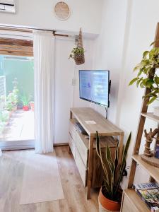 Departamento temporal catedral con cochera a 100 metros para autos chicos - medianos