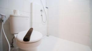 Simple and Comfortable Living 1BR at The City Square Apartment By Travelio