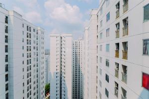 Good Deal and Restful Studio Bassura City Apartment By Travelio