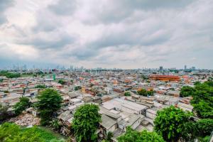 Best Deal and Simply Studio Bassura City Apartment By Travelio