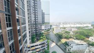 Minimalist and Comfort Studio at Gold Coast Apartment By Travelio