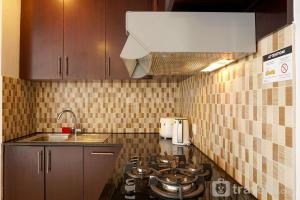 Elegant 2BR at Empyreal The Epicentrum Kuningan Apartment By Travelio