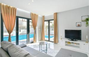 Awesome Home In Split With Wifi 