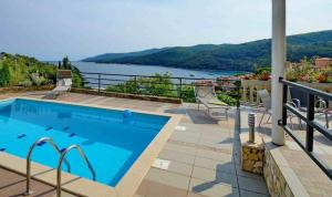 Ferienhaus Villa Ivisa mit eigenem Pool