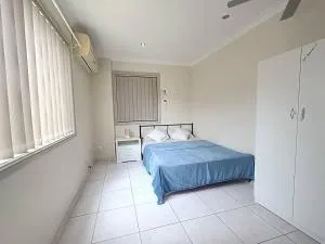 Spacious Room in Large and Comfortable, Guildford House G1 - Merrylands