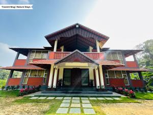 Pepper Corn Retreat By Travent Mug