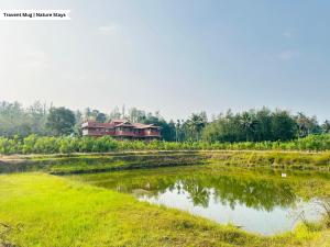 Pepper Corn Retreat By Travent Mug