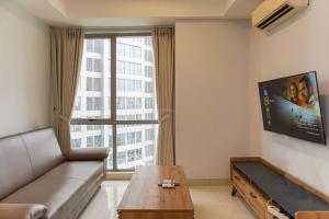 Minimalist Design 2BR Apartment The Mansion Kemayoran near JIEXPO By Travelio
