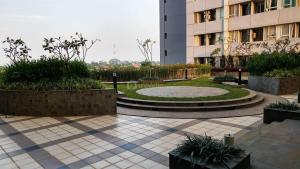 Good Deal Studio Loft at Nifarro Park Apartment By Travelio