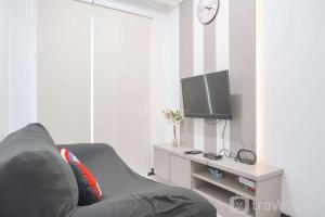 Elegant and Tidy 1BR Sky Terrace Apartment By Travelio