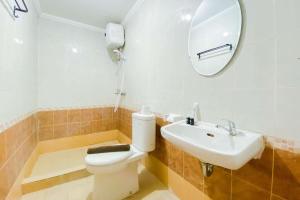 Nice Studio (No Kitchen) Grand Palace Kemayoran Apartment By Travelio