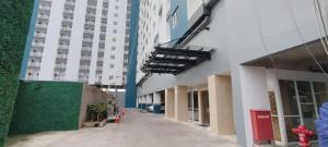 Best Deal and Restful Studio Apartment Suncity Residence By Travelio