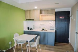 Well Furnished and Cozy Studio Baileys Apartment By Travelio