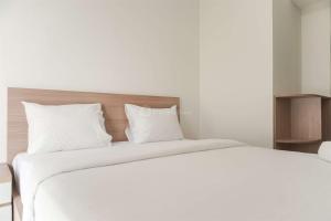 Best Deal and Homey Studio Apartment Amazana Serpong By Travelio