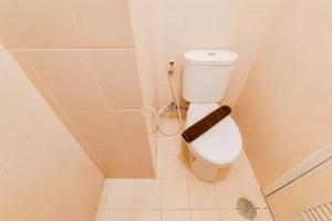 Best Deal and Restful Studio at Serpong Greenview Apartment By Travelio