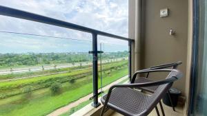 Cozy and Well Furnished Studio Sky House BSD Apartment By Travelio