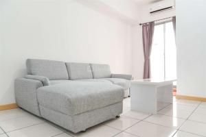 Homey and Modern Design 2BR Apartment at M-Town Residence By Travelio