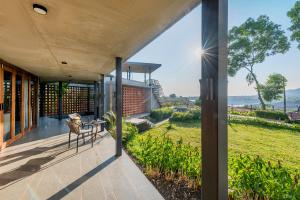 SaffronStays Avni - 2BR Lakeside Villa with Terrace & Bonfire