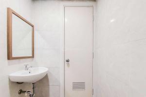 Good and Homey 2BR at Parkland Avenue Apartment By Travelio