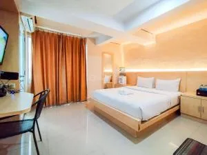Cozy Style Studio Room at Jarrdin Cihampelas Apartment By Travelio - Bandung