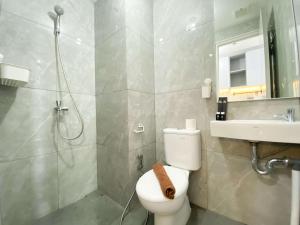 Cozy Stay Studio at Sayana Bekasi Apartment By Travelio