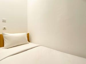 Good Deal and Restful 2BR Apartment Tokyo Riverside PIK 2 By Travelio