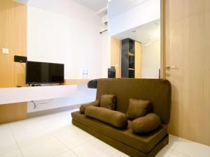 Good Deal and Restful 2BR Apartment Tokyo Riverside PIK 2 By Travelio