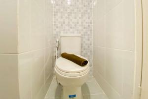 Fully Furnished and Modern Studio at Tokyo Riverside Apartment PIK 2 By Travelio