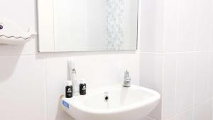 Minimalist and Comfy Studio at Tokyo Riverside PIK 2 Apartment By Travelio