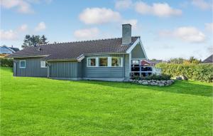 Three-Bedroom Holiday Home In Allinge