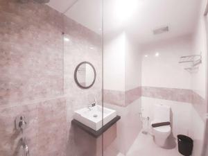 Tranquil and Modern Studio at Mataram City Apartment By Travelio