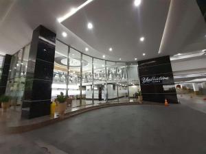 Tranquil and Modern Studio at Mataram City Apartment By Travelio