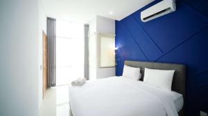 Best Choice and Spacious 1BR Apartment at Aryaduta Residence Surabaya By Travelio