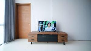 Best Choice and Spacious 1BR Apartment at Aryaduta Residence Surabaya By Travelio