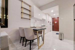 Scenic and Restful 2BR Sky House BSD Apartment By Travelio