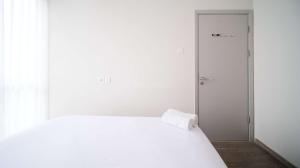 Good Choice and Homey 1BR Grand Sungkono Lagoon Apartment By Travelio