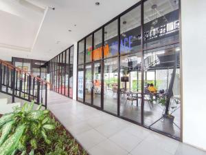 Comfy and Modern Studio at Cordova Edupartment Semarang Apartment By Travelio