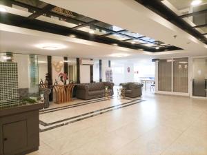 Comfy and Nice Studio at 27th Floor De Prima Apartment By Travelio