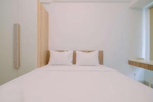 Comfy and Best Deal Studio at Citra Living Apartment By Travelio