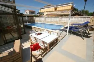 Wunderschönes Ferienhaus in Dénia mit Privatem Pool - Miraflor