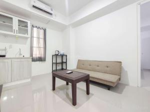 Good Deal 1BR at Paltrow City Apartment By Travelio