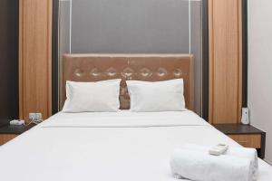 Cozy Living Studio at Menteng Park Apartment By Travelio