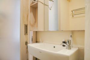 Good Deal and Restful Studio Kebayoran Icon Apartment By Travelio