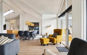 Stunning Home In Ålbæk With Sauna