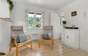 3 Bedroom Cozy Home In Nexø