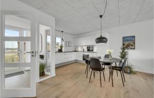 Awesome Apartment In Ringkøbing