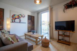 Modern City Apt in the Heart of Heraklion